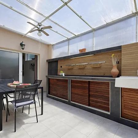 Holiday home Smuketa In Haus Fuer 4 Personen