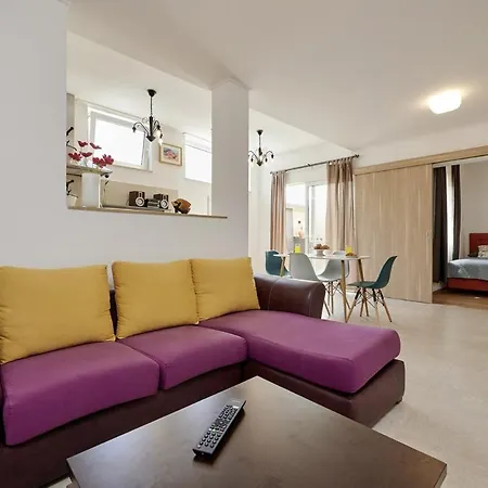 Holiday home Smuketa In Haus Fuer 4 Personen