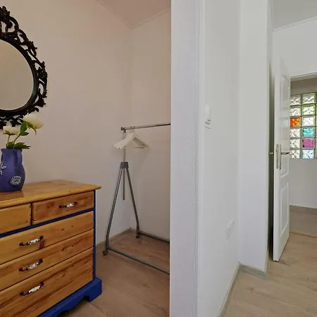 Smuketa In Haus Fuer 4 Personen Holiday home